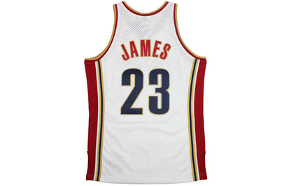 Mitchell & Ness NBA LeBron James #23 Cleveland Cavaliers 2003-04 Swingman Jersey – White BA84SN