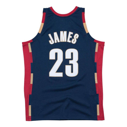 Mitchell & Ness Swingman Jersey – Cleveland Cavaliers LeBron James #23 (2008-09 Hardwood Classics, Navy)