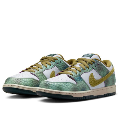 Nike SB Dunk Low x Alexis Sablone ‘Chameleon’ – Oil Green / Desert Moss / White | HJ3386-300