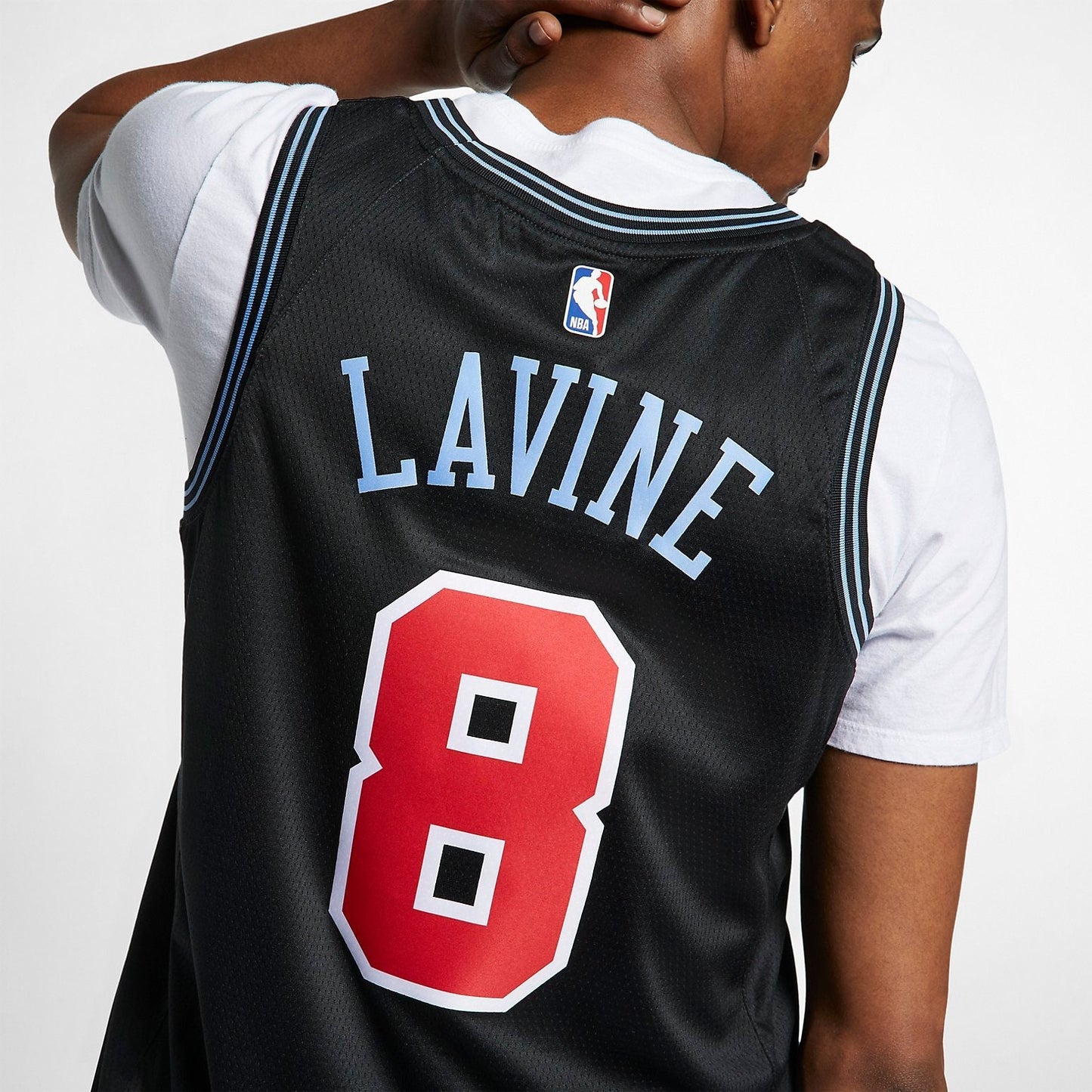 Nike NBA Swingman Jersey – Chicago Bulls Zach LaVine #8 | Black (AJ4600-011)
