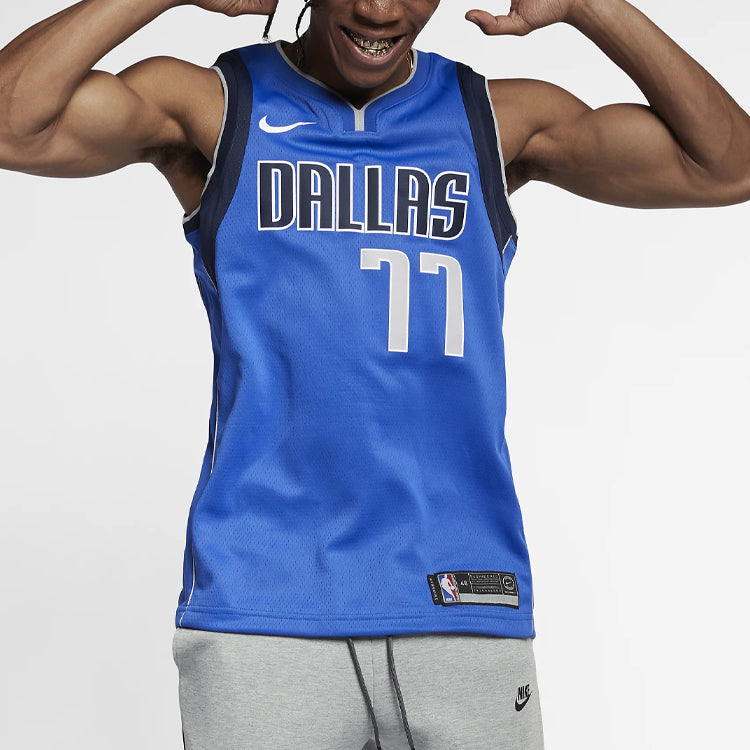 Nike NBA Luka Dončič Dallas Mavericks SW Fan Edition Swingman Jersey #77 – Blue (864469-487)
