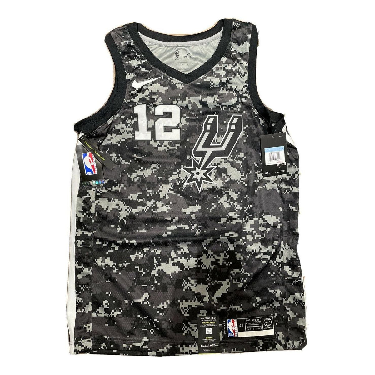 Nike NBA San Antonio Spurs LaMarcus Aldridge Swingman Jersey | #12 | AJ4644-011