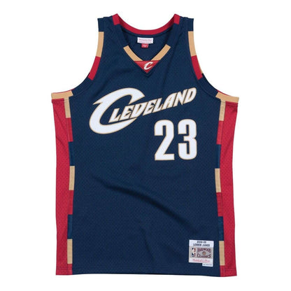 Mitchell & Ness Swingman Jersey – Cleveland Cavaliers LeBron James #23 (2008-09 Hardwood Classics, Navy)
