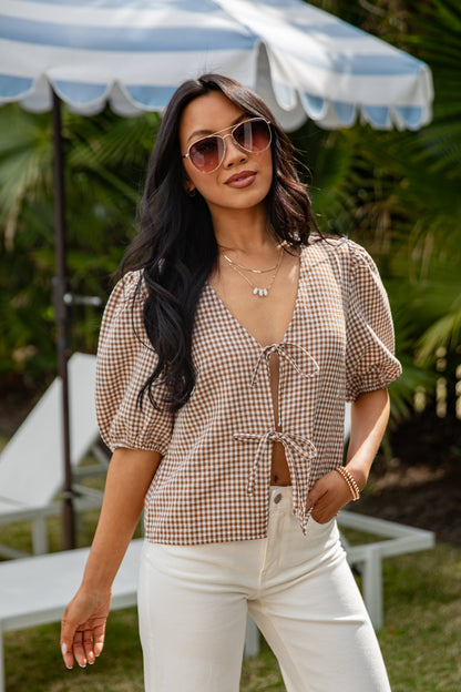 Picnic Ready Gingham Puff Sleeve Top - DU Deal
